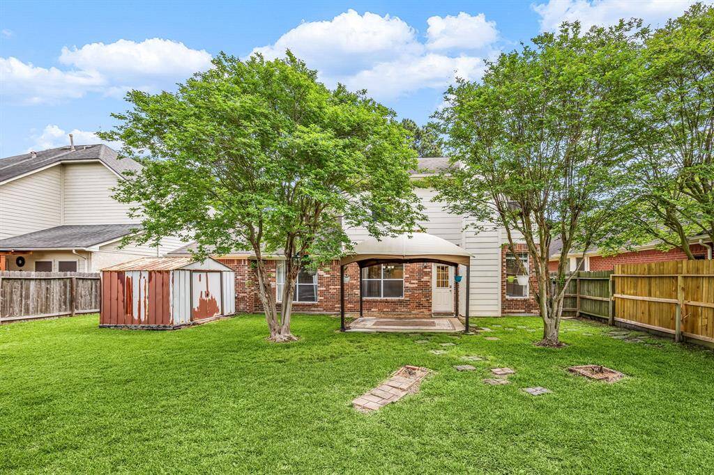 Storage shed stays with the house.