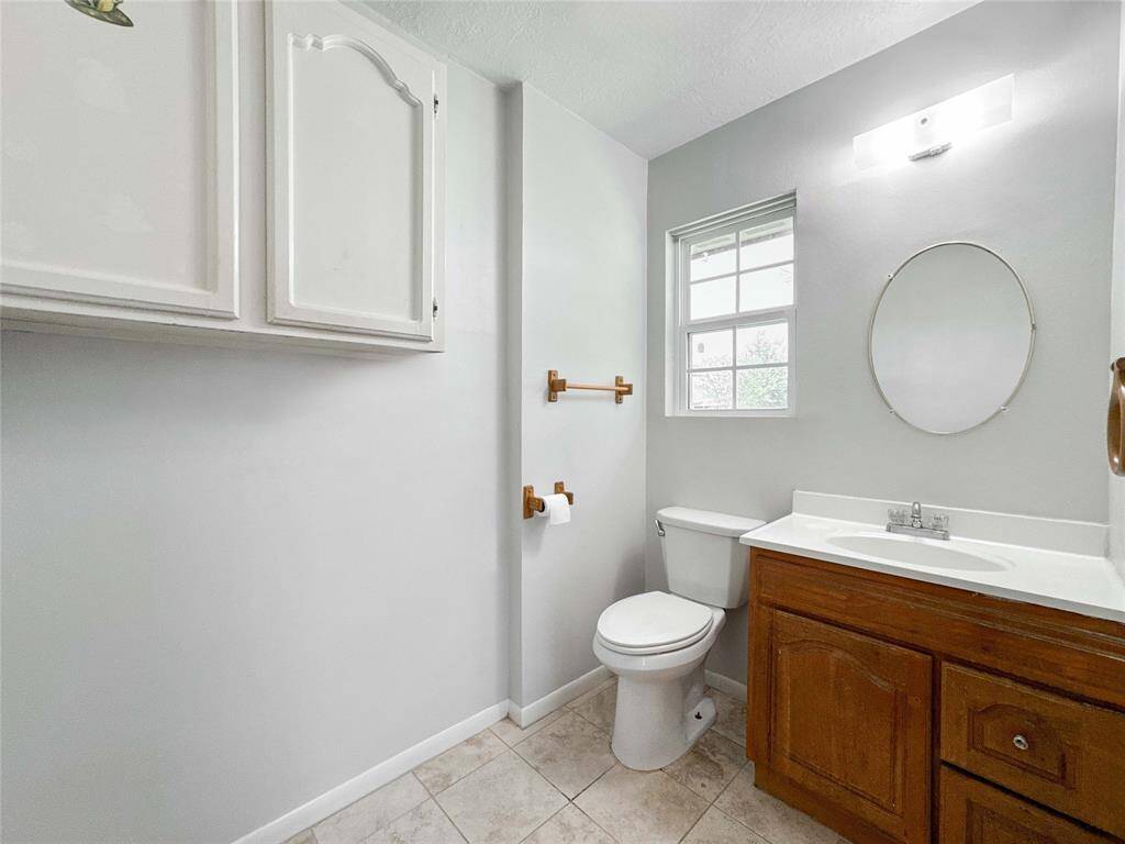 Master half bath