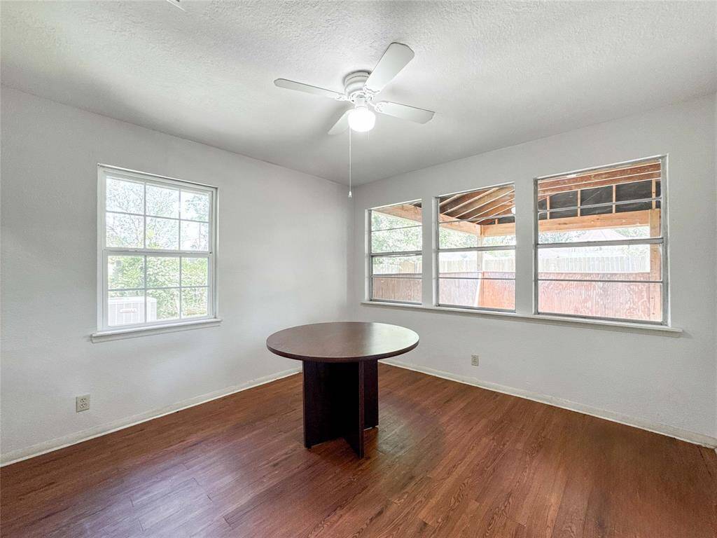 Dining room area with natural lighting