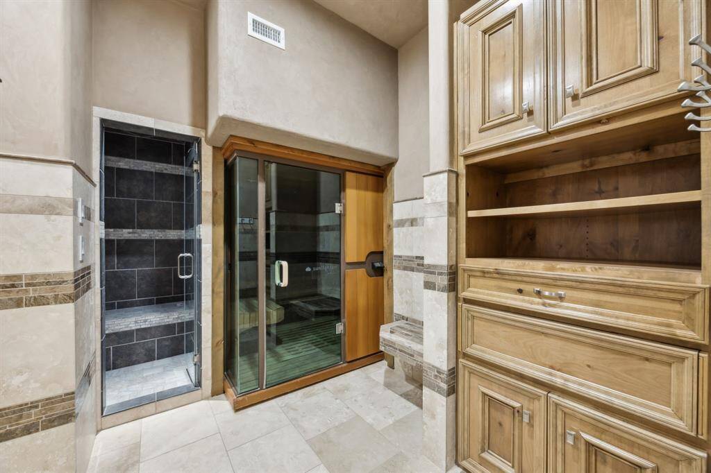 sauna and steam room