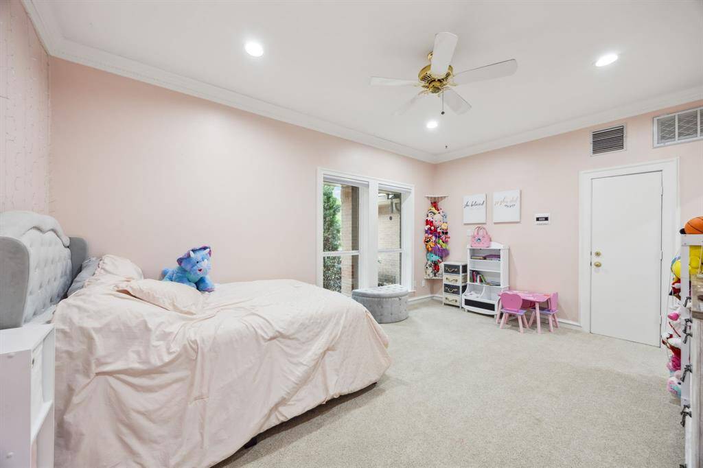 Downstairs secondary bedroom
