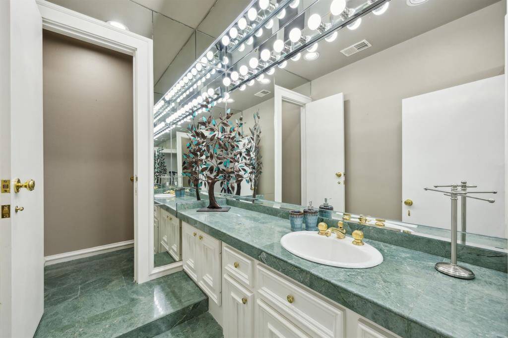 Half bath upstairs