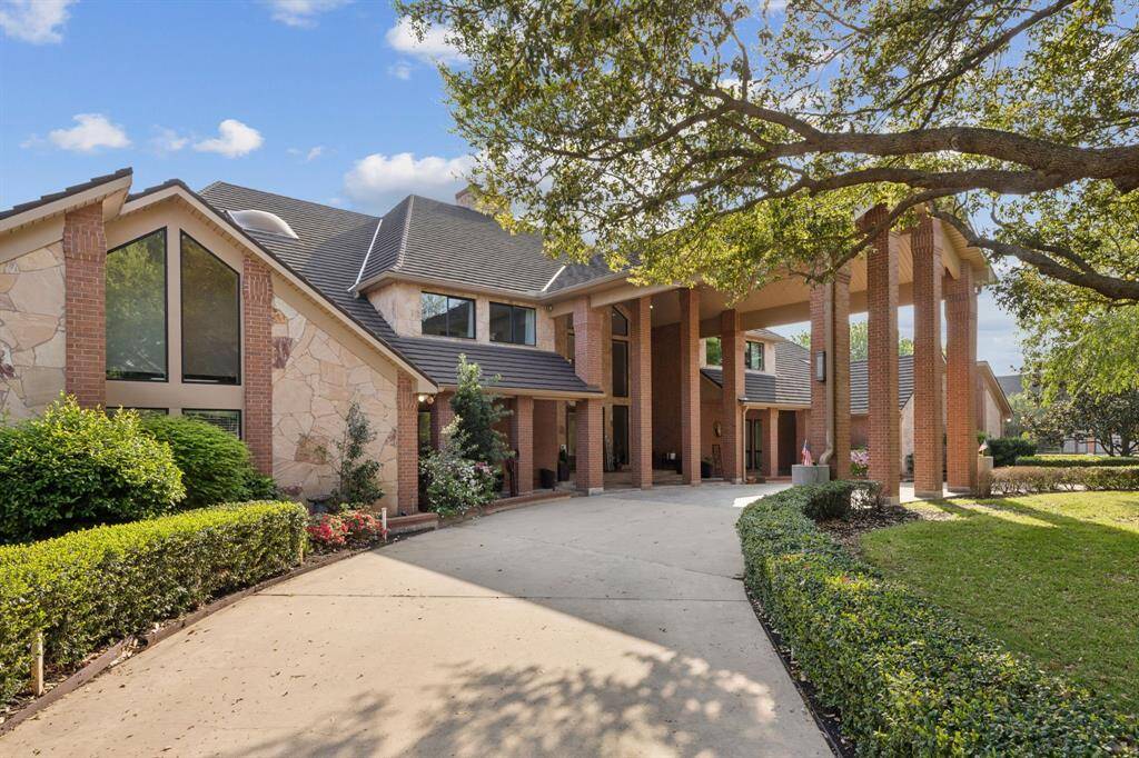 circle driveway