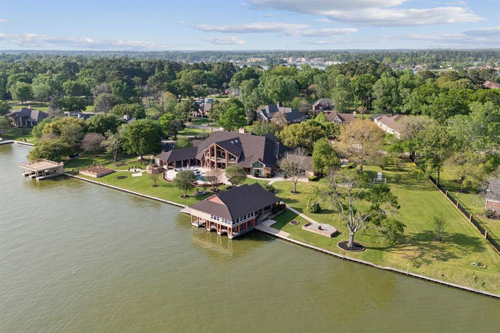 lake views to open water