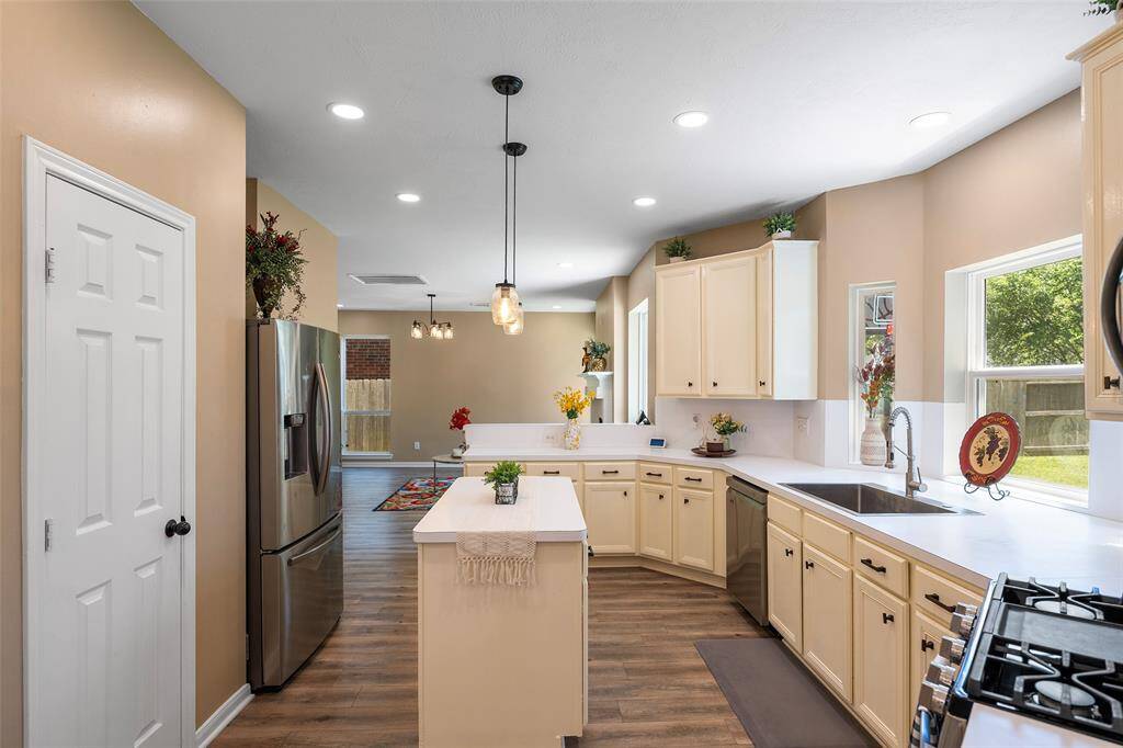 Kitchen Island and Refrigerator