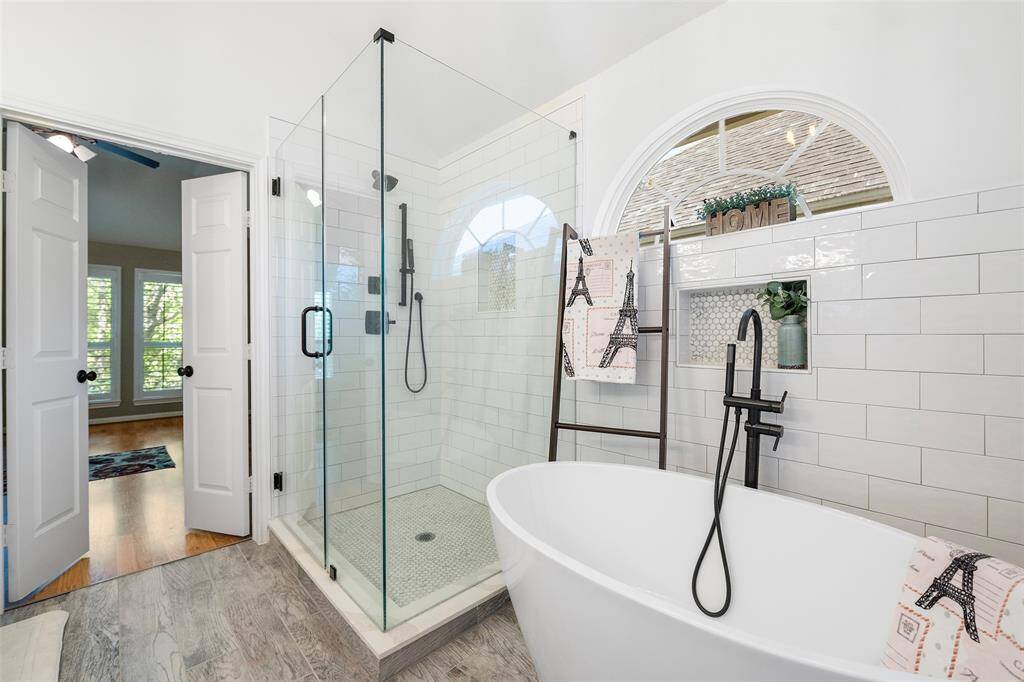 Primary Bathroom with separate Shower and Soaking Tub
