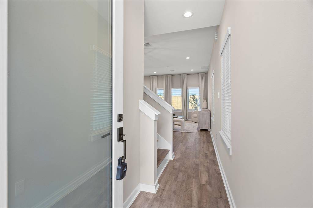 Photos are of the model unit and not actual unit.