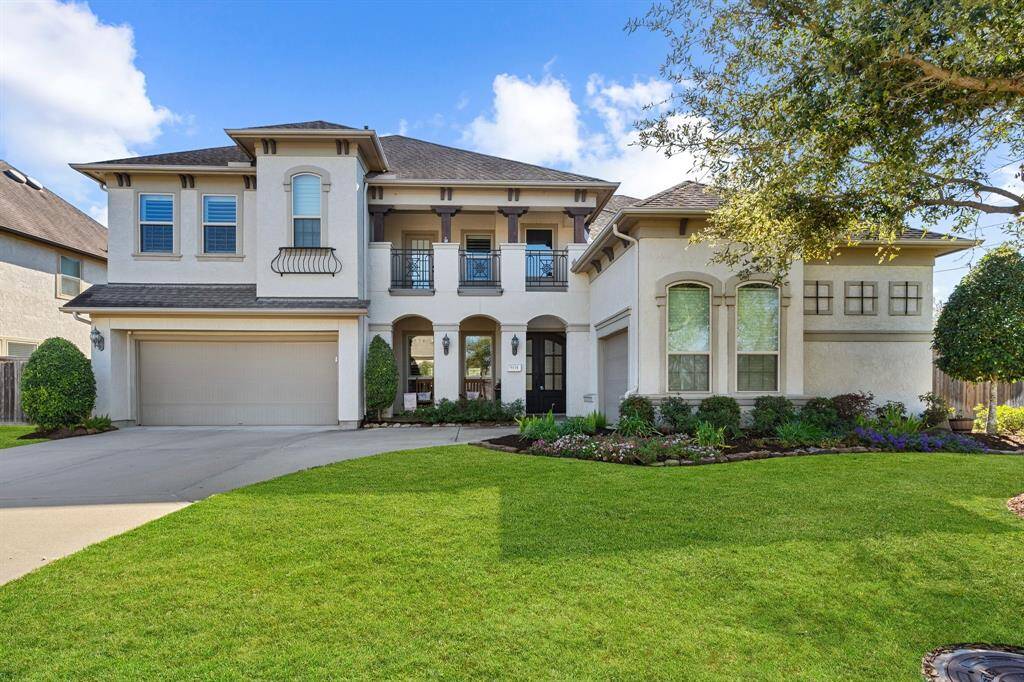 The Seth Brothers Team Welcomes you to 5131 Rowley Falls Ln!