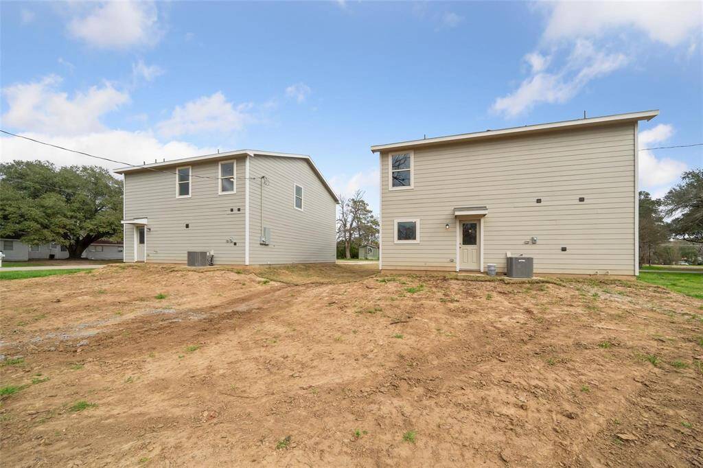 A good-sized backyard, ideal for pets or children to play in.