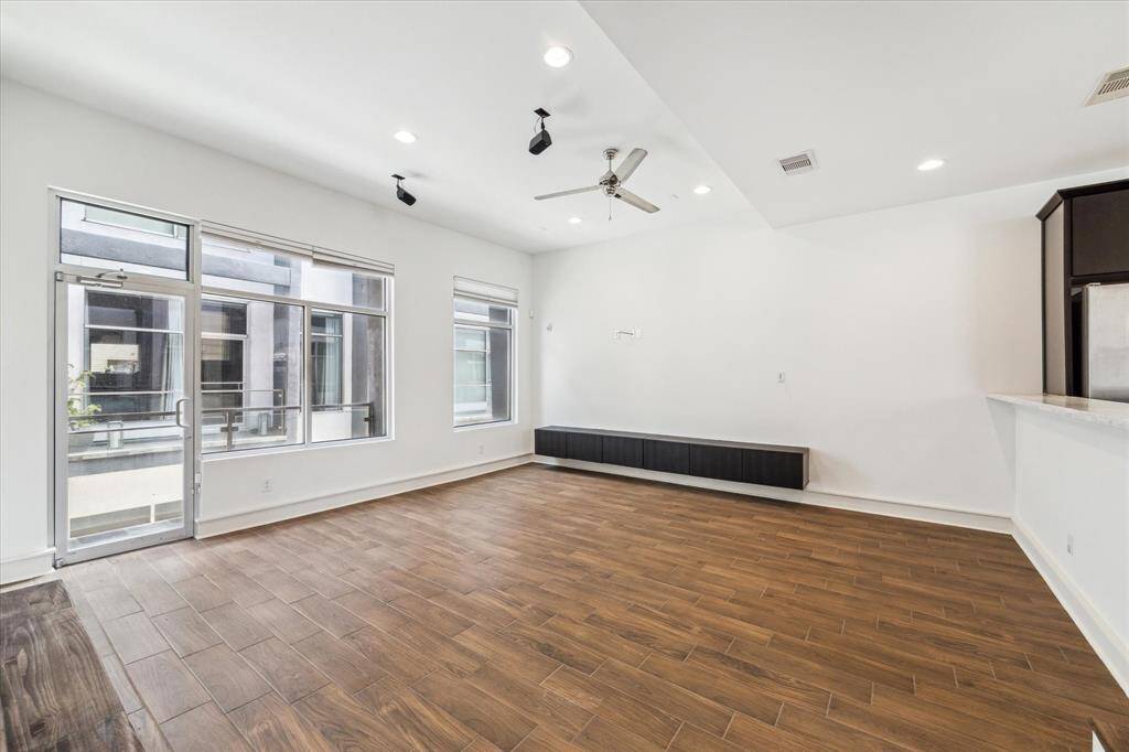 Be the first to enjoy the brand new floors throughout!