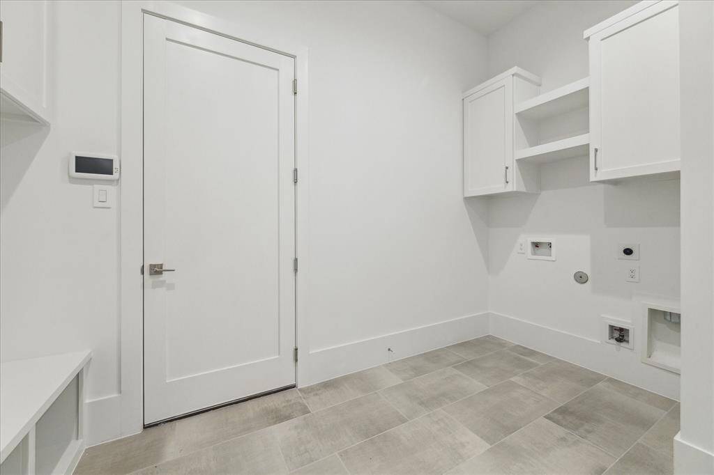 Mudroom leades to 3-car garage