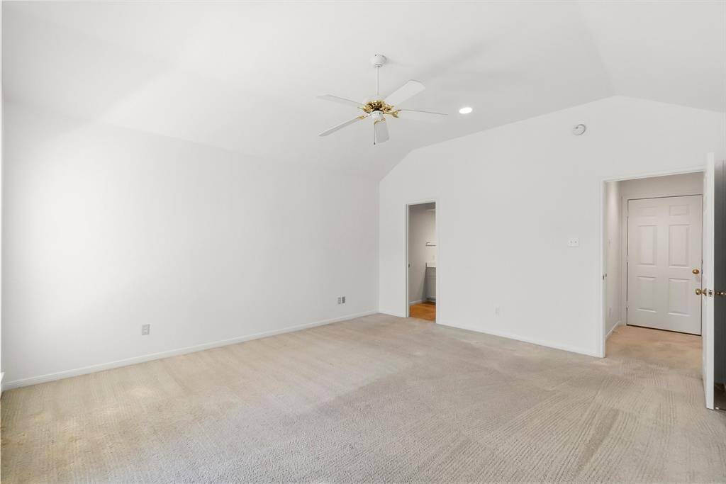 Third bedroom with full bath