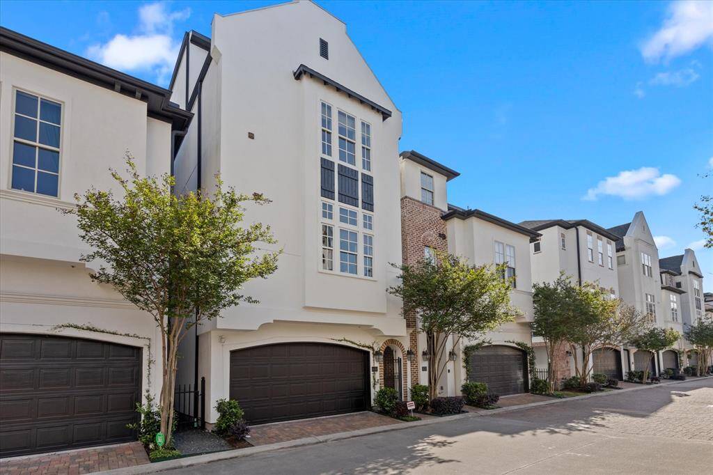 Welcome to 5613 Cohn Meadow Ln. Nearly 2800 square feet of modern urban living.