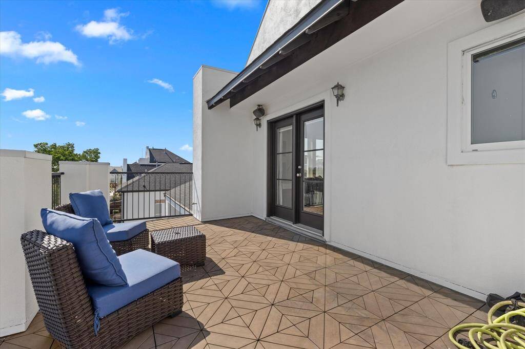 Ample space for outdoor living.