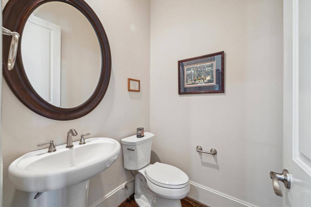 Powder room on 2nd floor