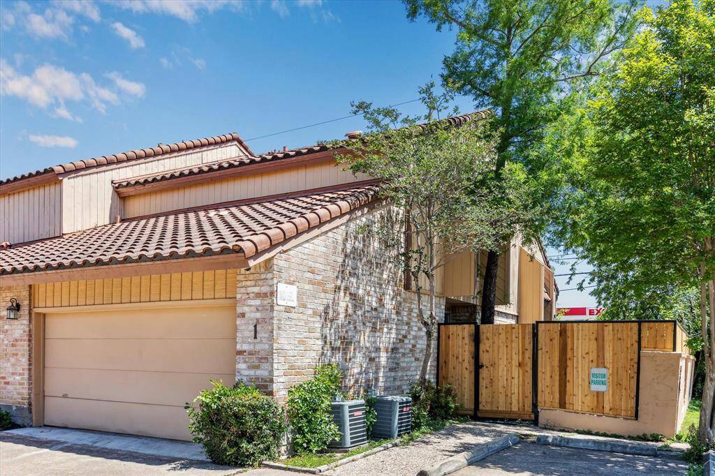 Welcome to 5918 San Felipe #1. Pretty interiors with updates throughout!