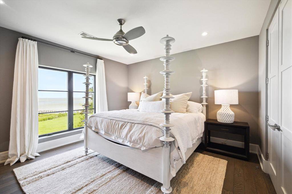 Bedroom #3 is elegant and comfortable with an en suite bathroom and glorious views of the bay.