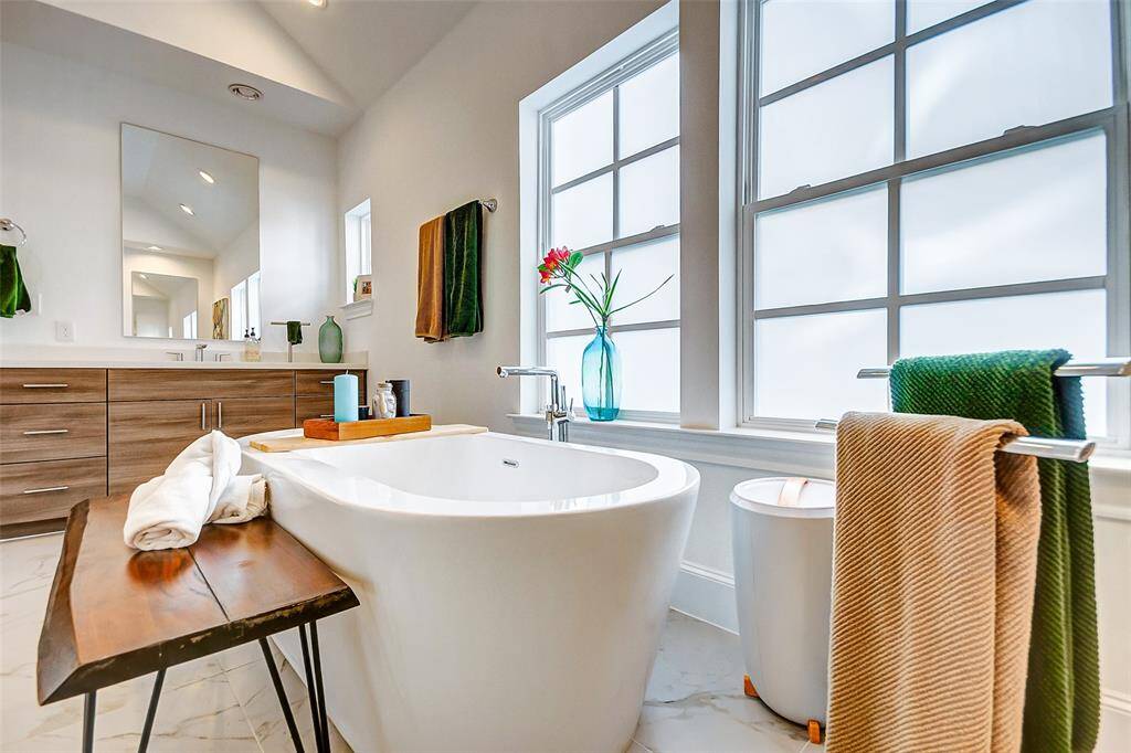 Floating Tub