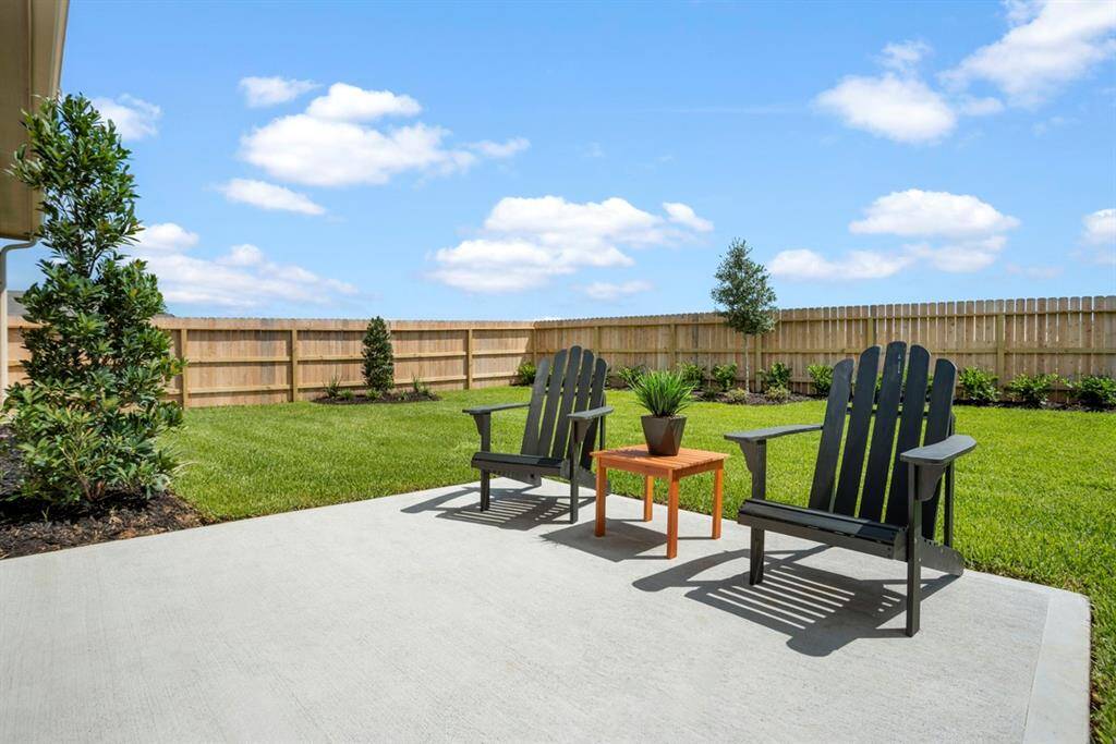 This amazing backyard with patio slab provides enough space for many activities! From fun summer outdoor parties, to roasting marshmallows in the winter, this gorgeous backyard gives you the ability for many days/nights of memories!