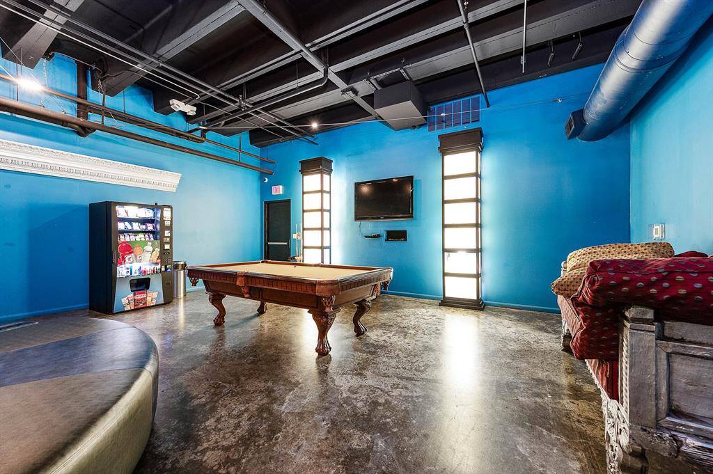 Billiard table