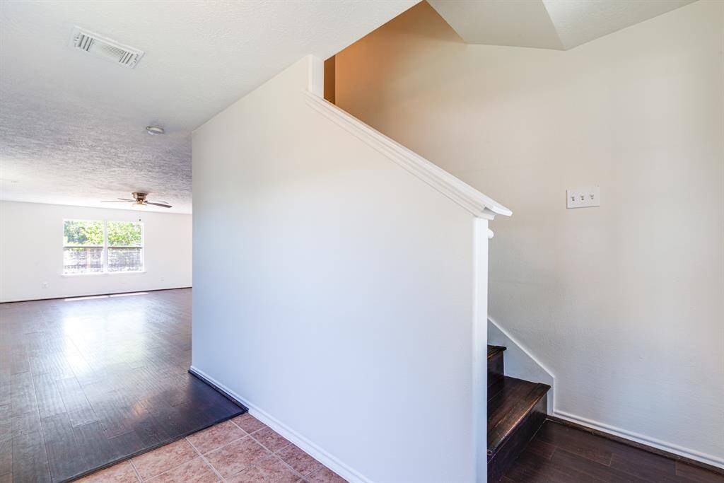 This picture has virtual staging