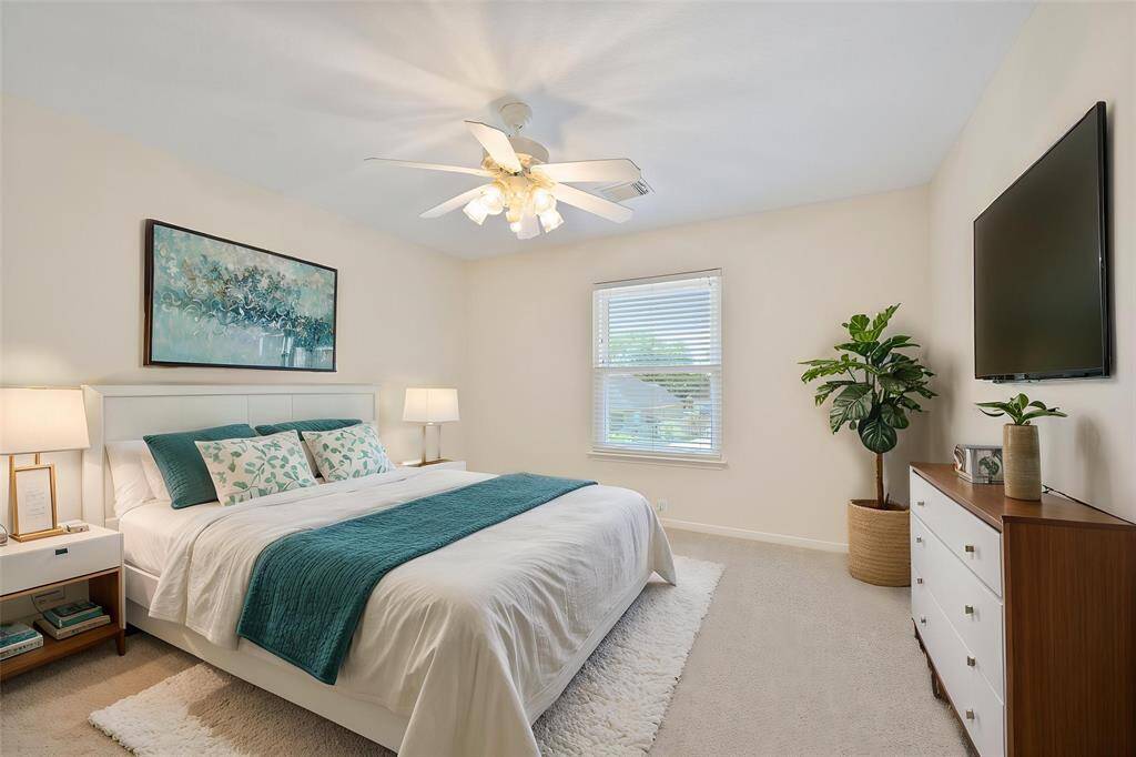 ALL SECONDARY BEDROOMS FEATURES ALL NEW CARPET FLOORING. **This room has been virtually staged.