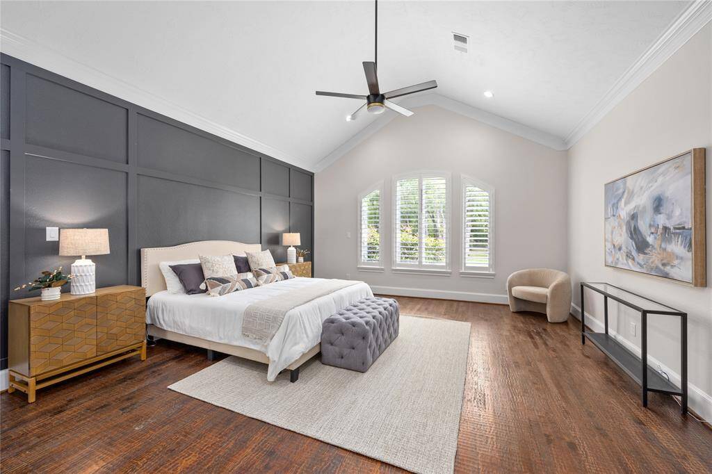 Primary Retreat is absolutely incredible! Super high ceilings, beautiful plantation shutters open up and let in an amazing amount of natural lighting!