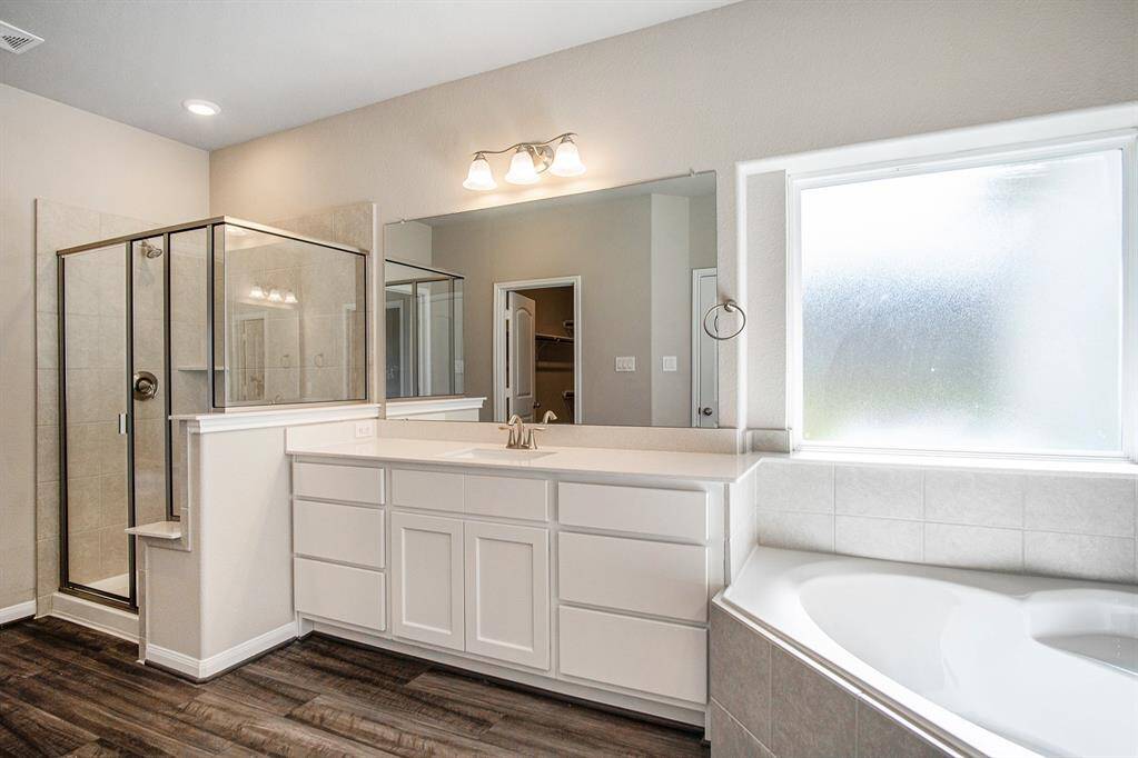 Brand New Gorgeous 1 Story Home! Call Today to view this home!"Seabury" plan. Representation photos! Colors and Selections may vary.