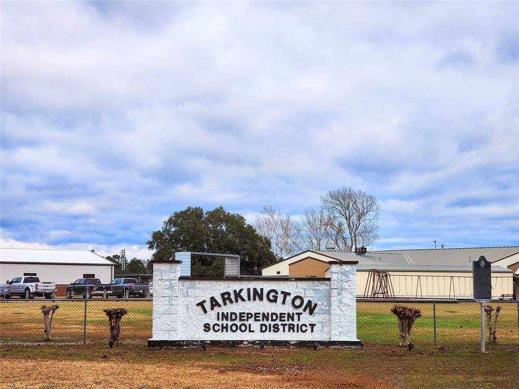 Residents are zoned to Tarkington ISD.