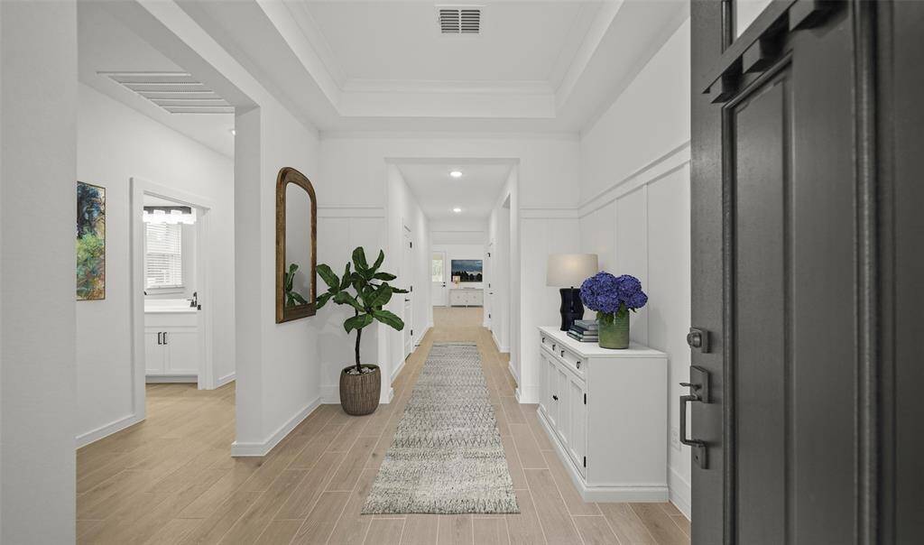 Inviting foyer