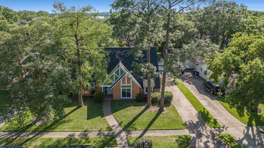 Welcome to 1019 Willowvale Dr