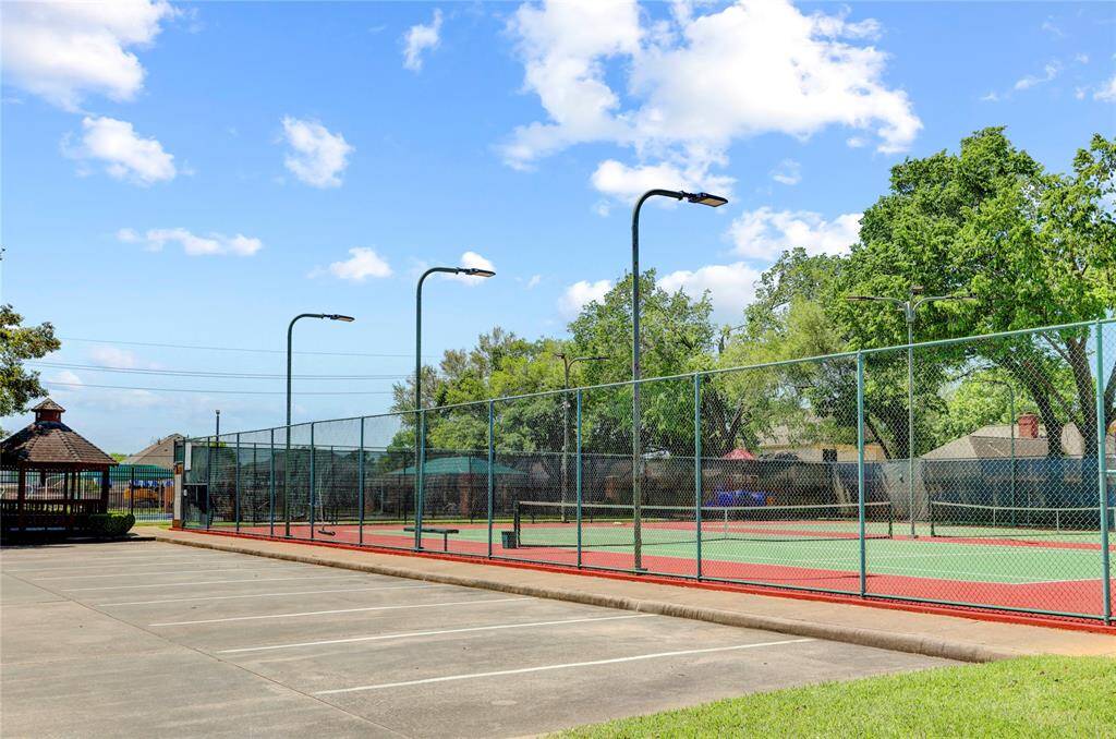 Tennis courts for the lovers of the sport.