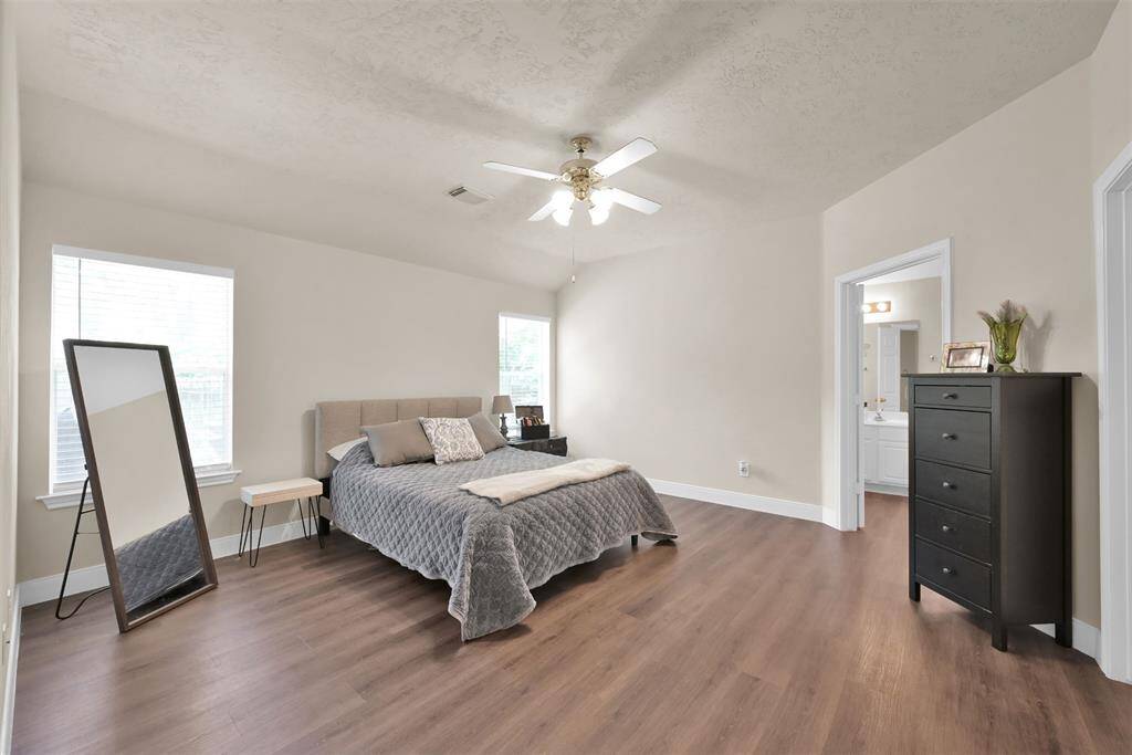 Large Primary Bedroom