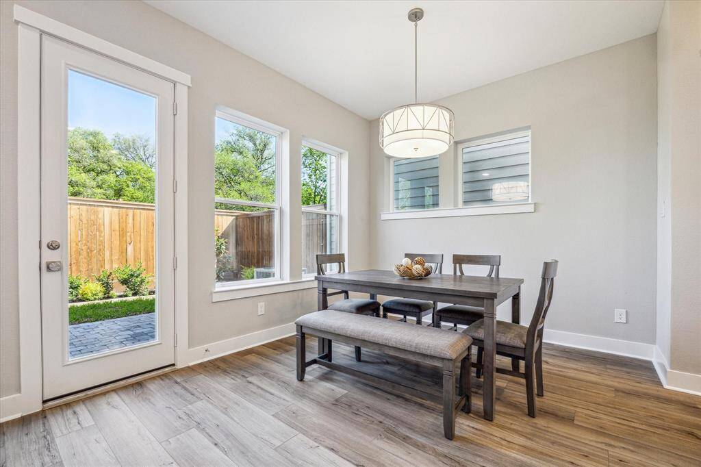 Full lite back door and picturesque views