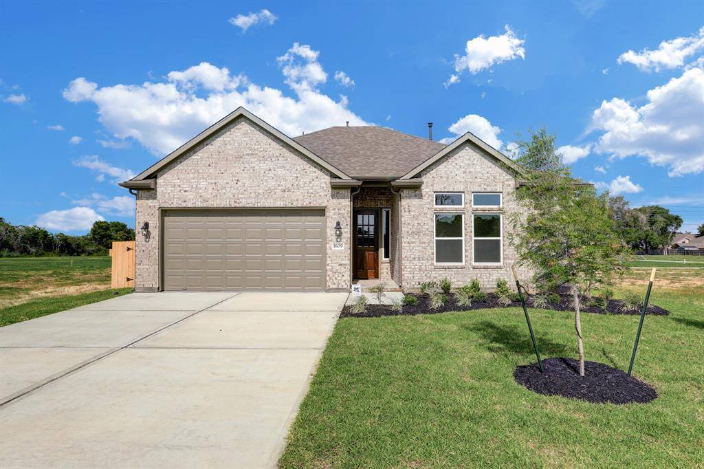 Different house same floor plan showing completed home (DHSFP)