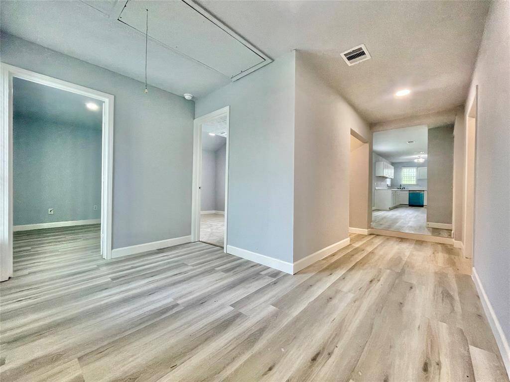 1st floor hallway