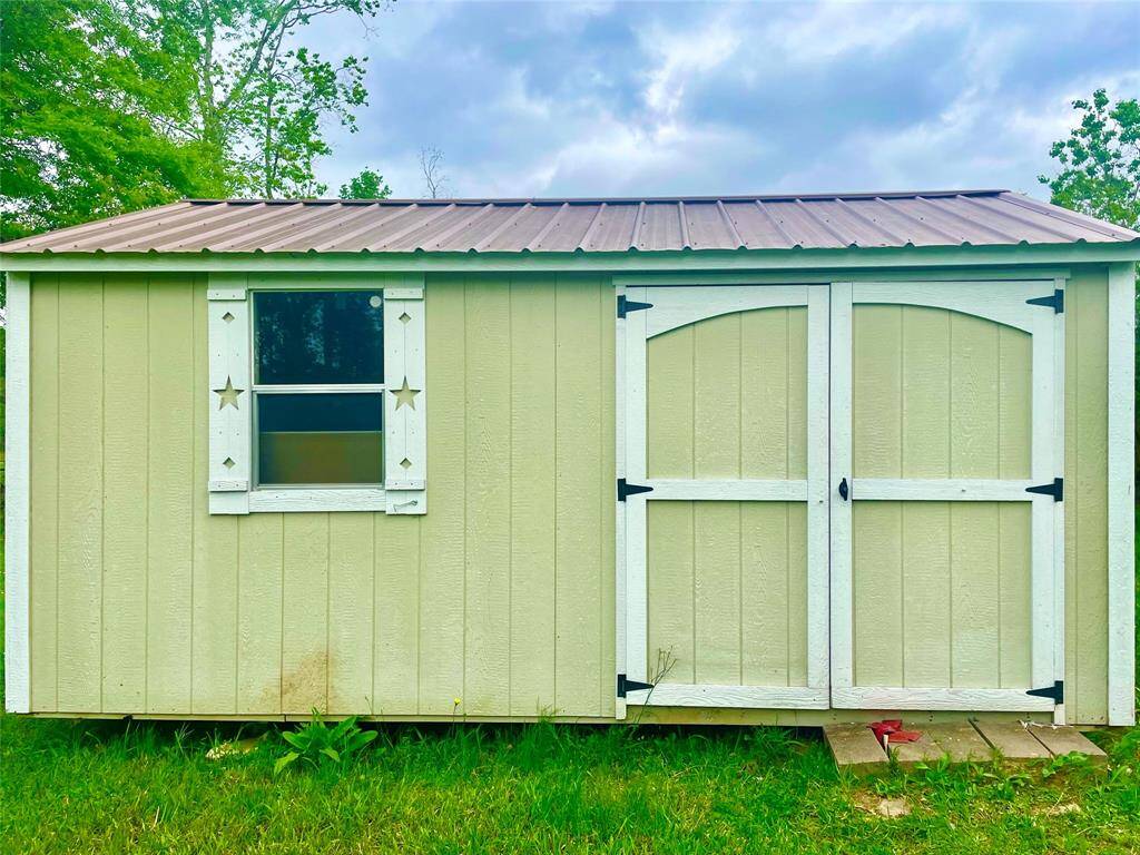 workshop cabin