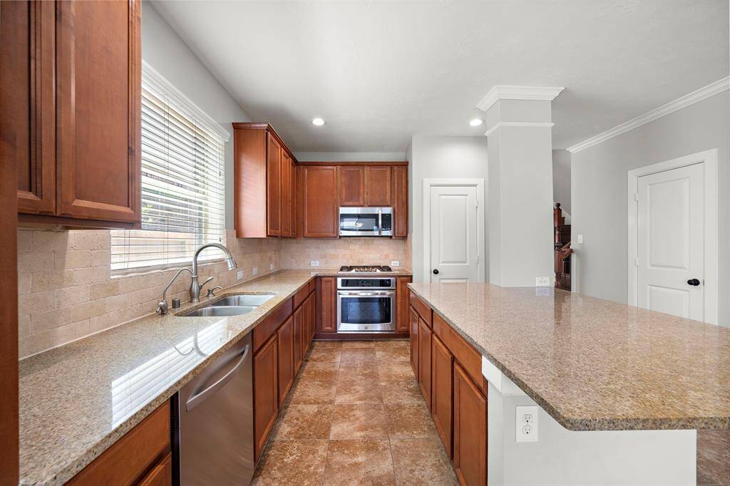 Fresh, neutral colors with updated backsplash.