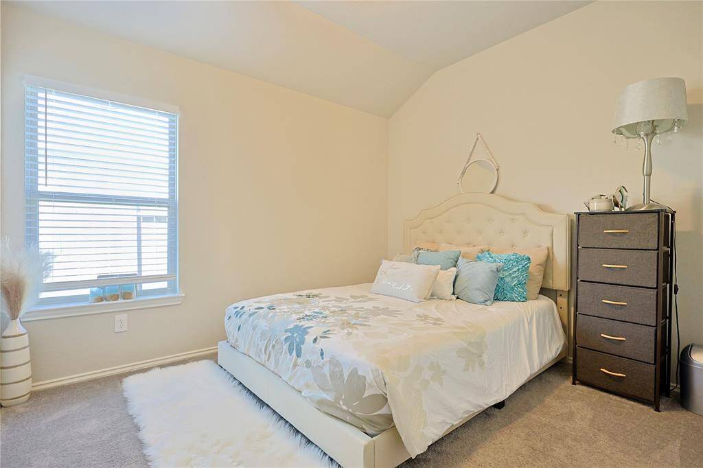 Large Secondary Bedroom