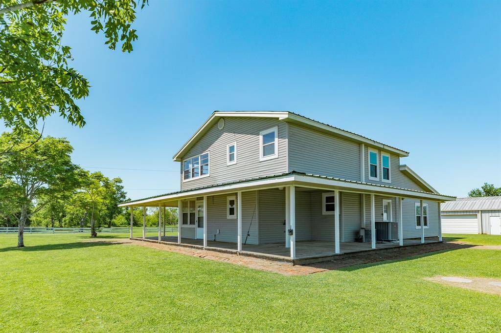 Gotta love a wrap-around porch.