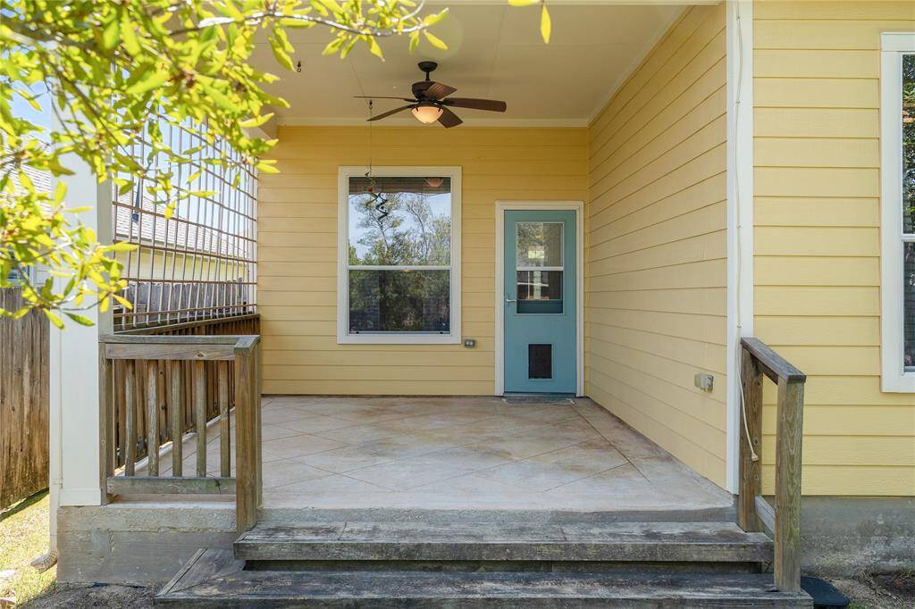 Back Porch with Ceiling Fan