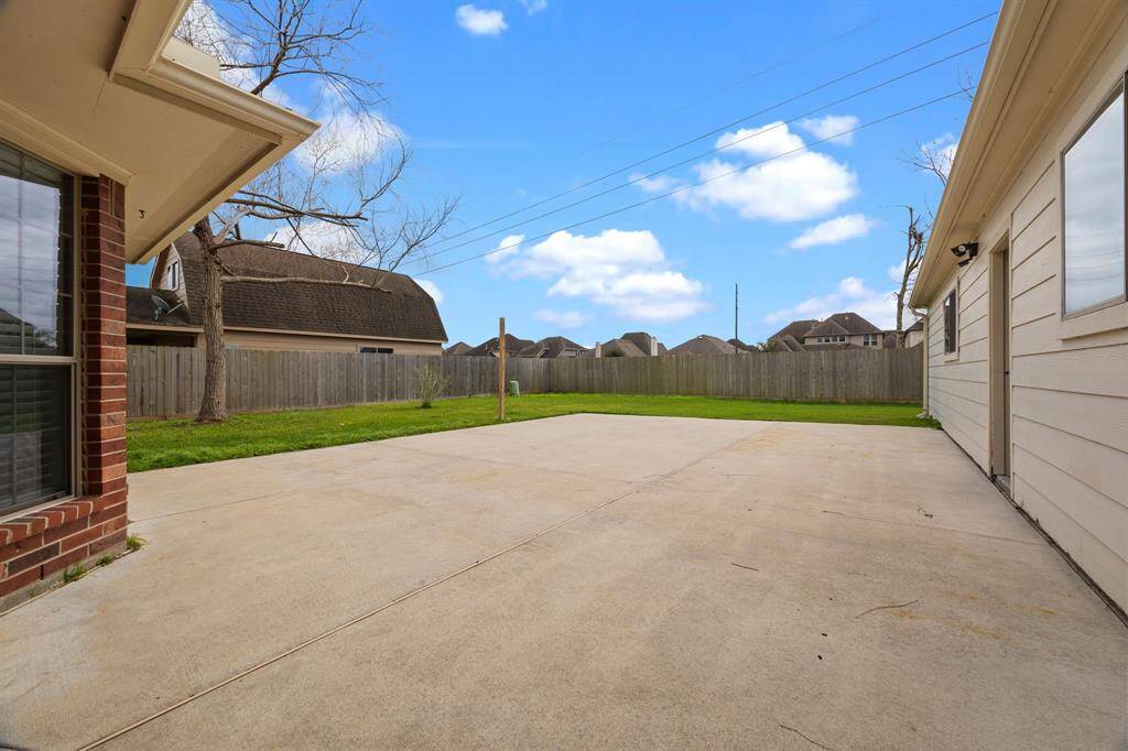 Spacious Backyard 2810 Brahman, Manvel, TX 77578