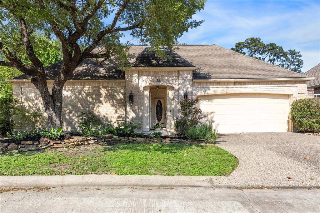 Charming single-story brick home with a two-car garage, nestled under a large tree. Features a well-maintained front yard with landscaping and a welcoming entrance. HOA provides yard maintenance and water. Ready for its new owners!
