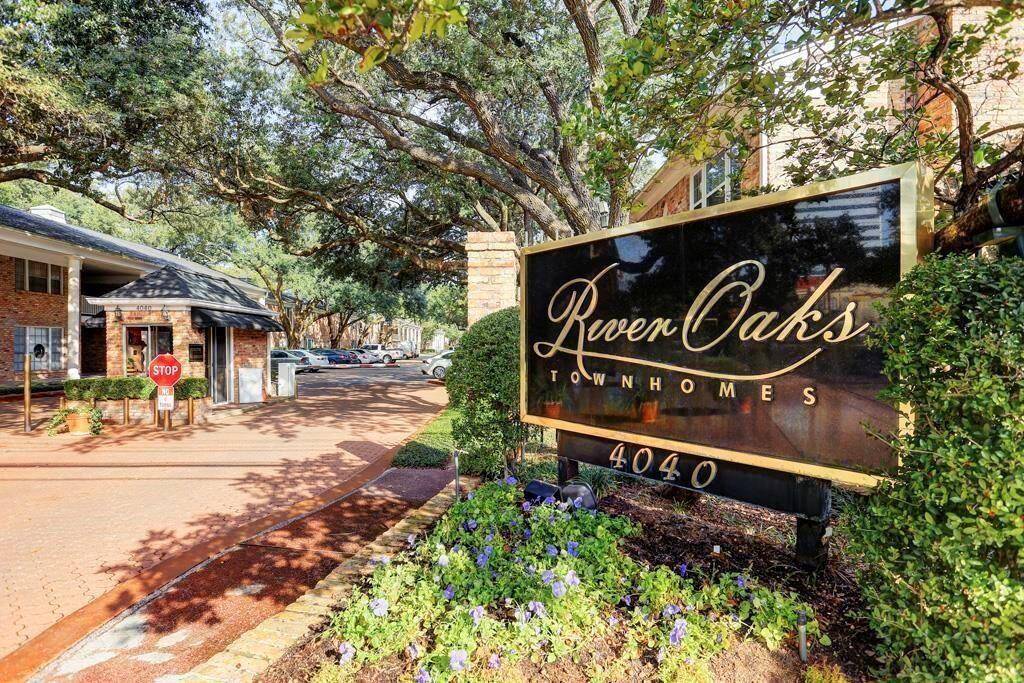 Location, Location, Location !!! Now available, Unit 139 at River Oaks Townhomes, For Lease, $1600/mo