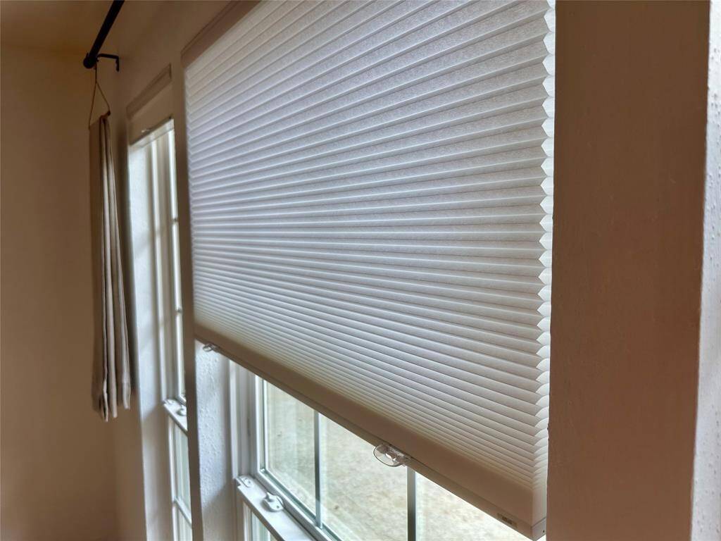 Brand New "Duet" blinds