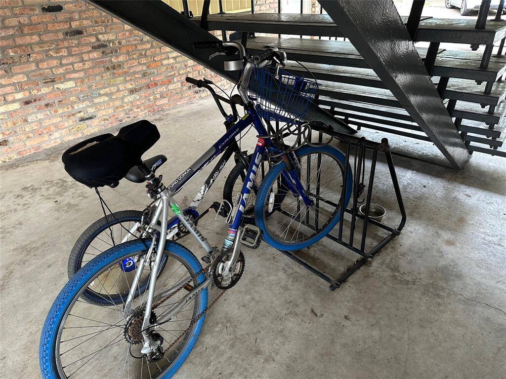 Bicycle rack very close to this unit.