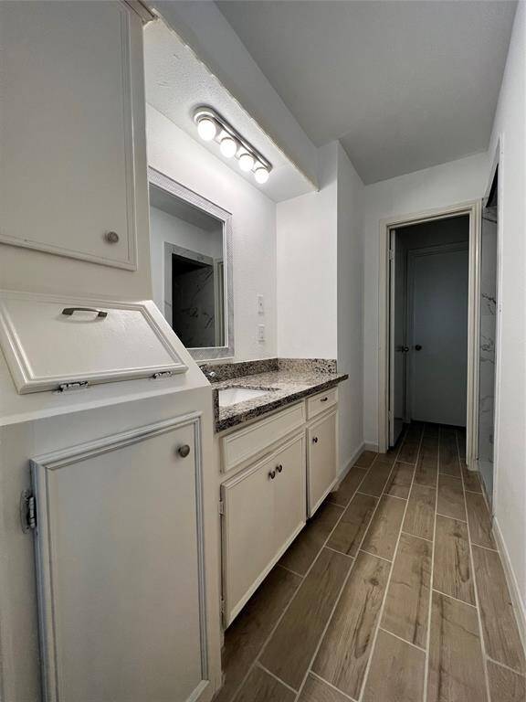 1st Floor Bathroom