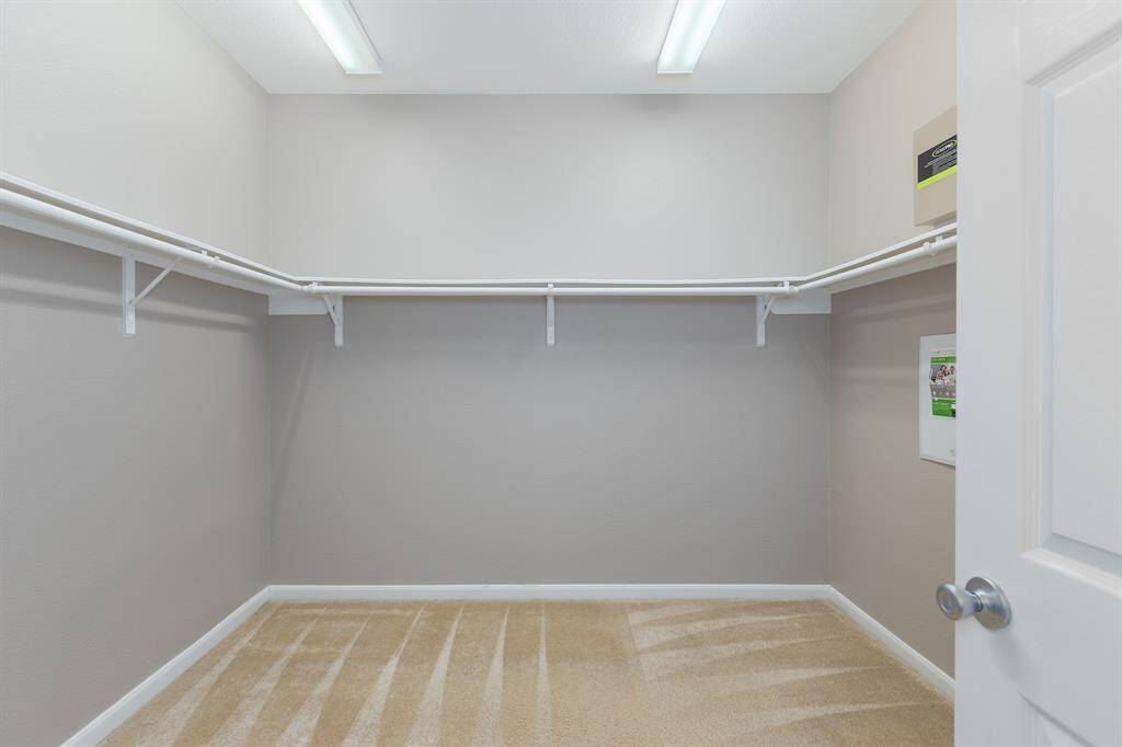 Large Primary Suite Walk-in Closet