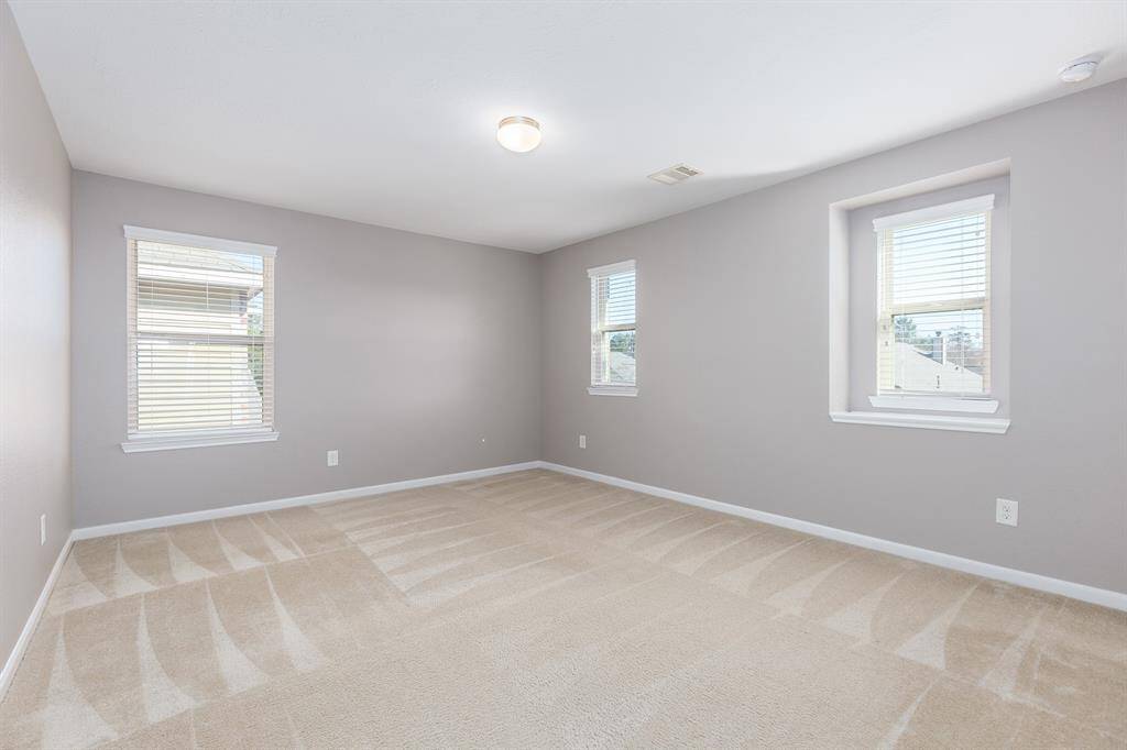 Upstairs Bedroom #1