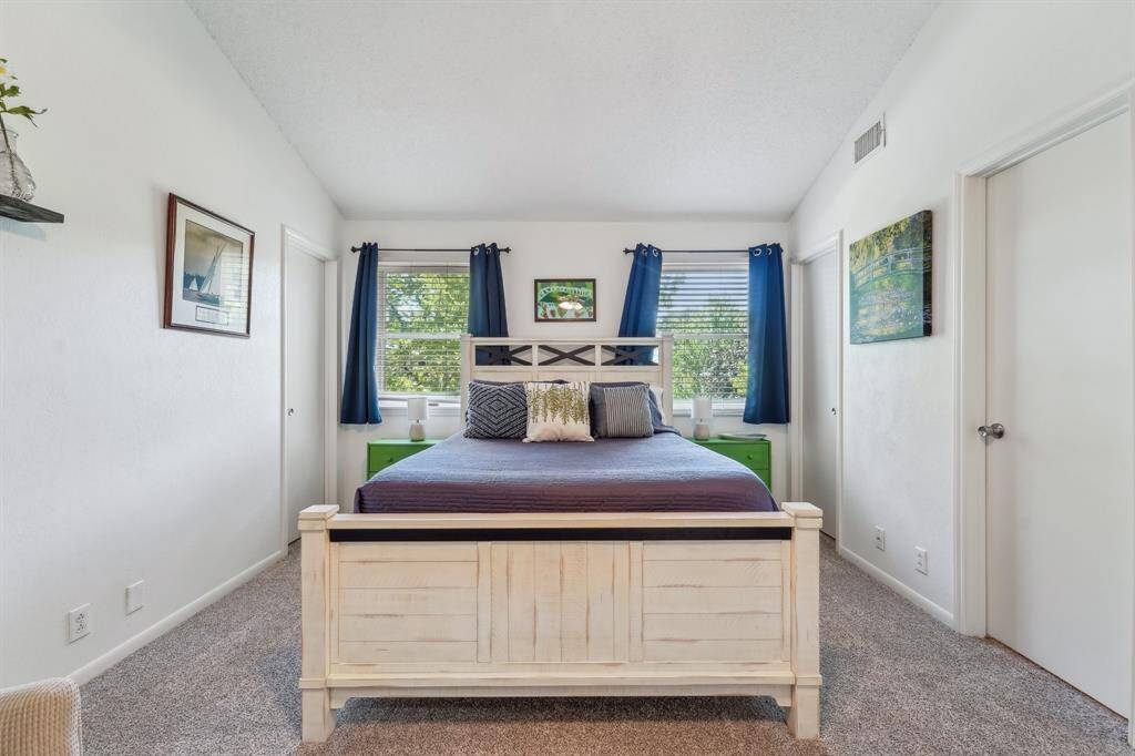 Bedroom up